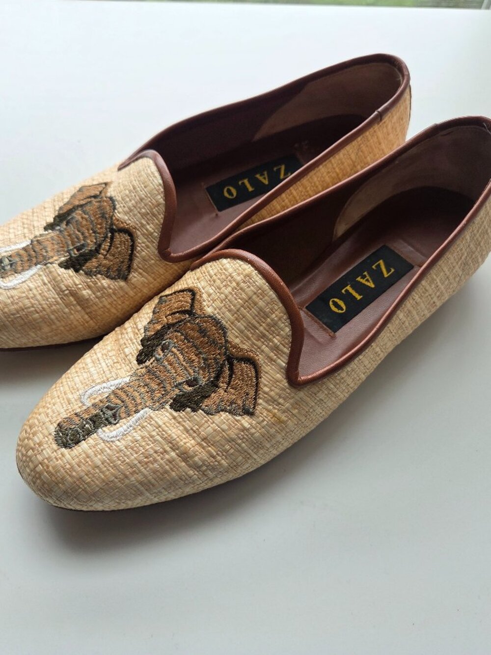 Zalo Elephant Flats Shoes Size 7.5 Made In Spain Leather Sole Womens